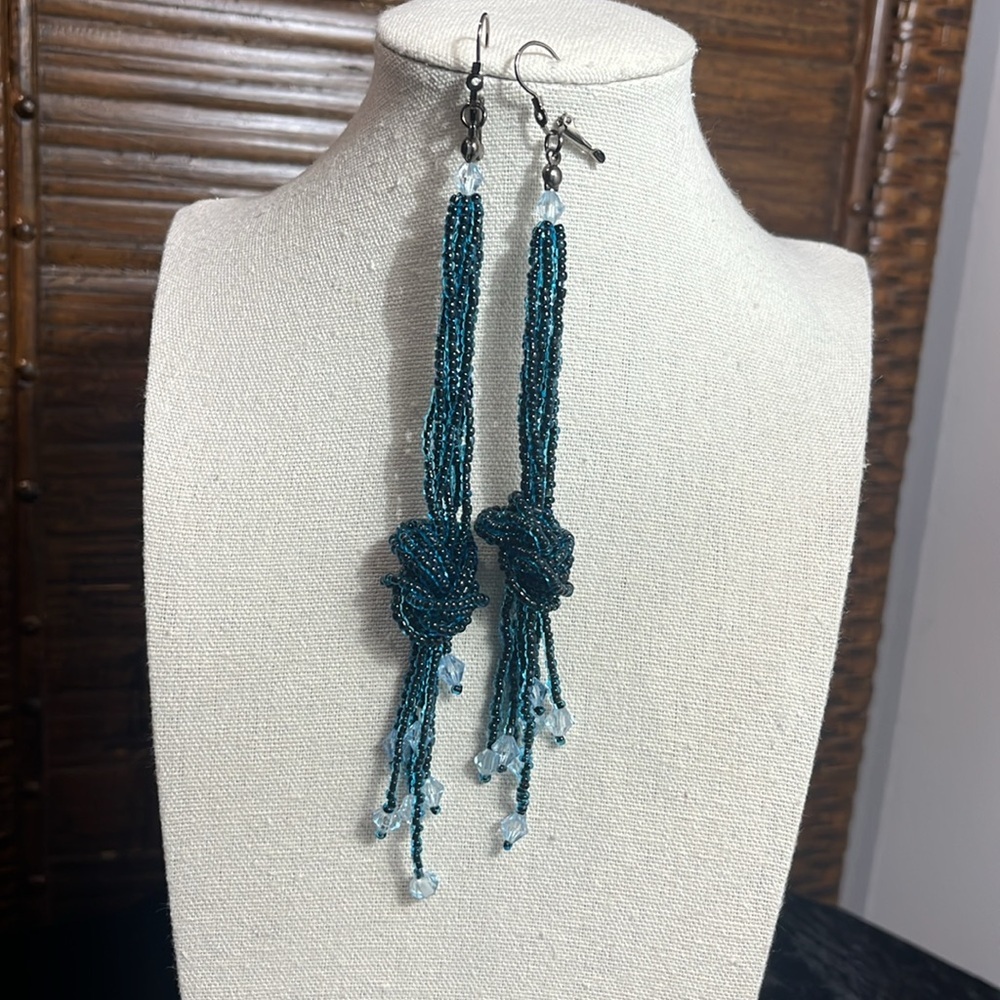 Artisan Boho Extra Long Tassel Fringe Peacock Blue Seed Beaded Dangle Earrings - Picture 5 of 9